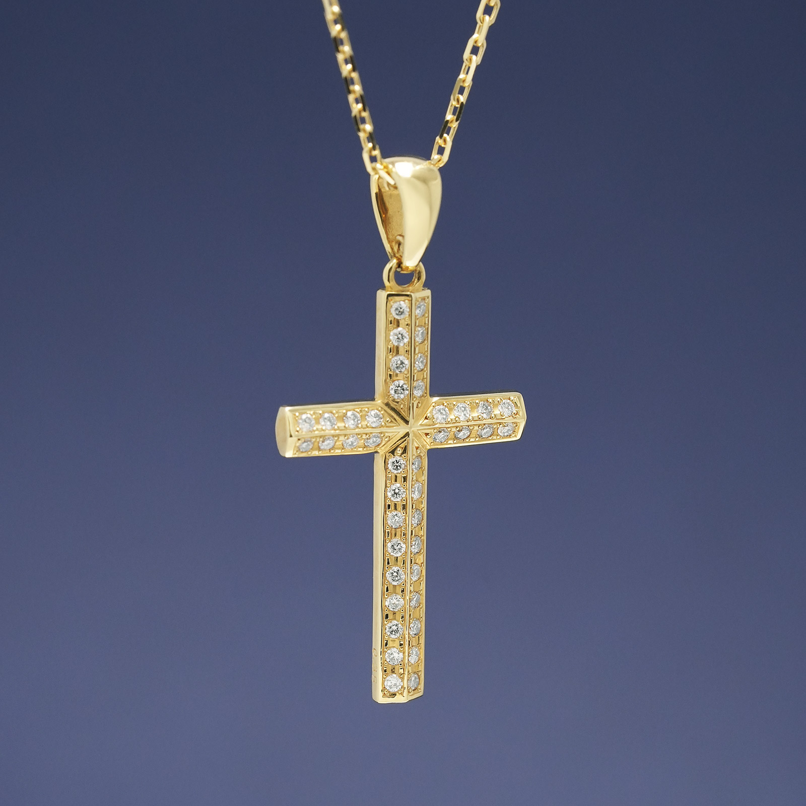 Ridge Cross Pendant Medium - K18Yellow Gold w/Diamond