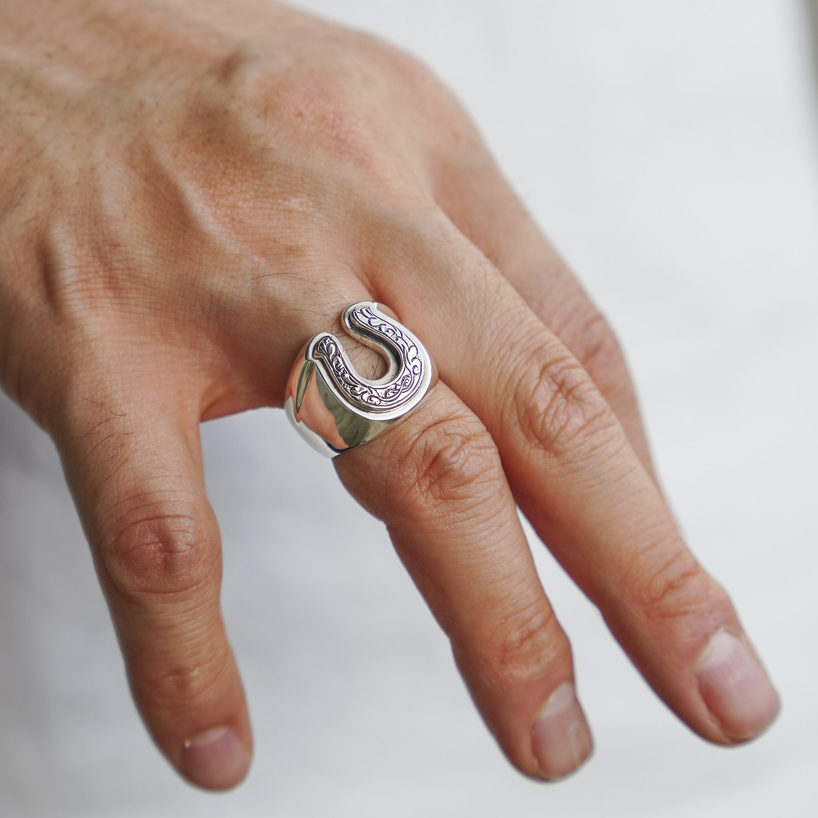 Carved Horseshoe Ring / Silver